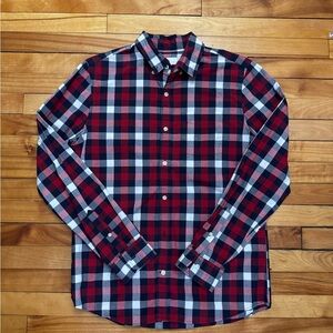 Size M (Slim Fit) - GAP Plain Button Up